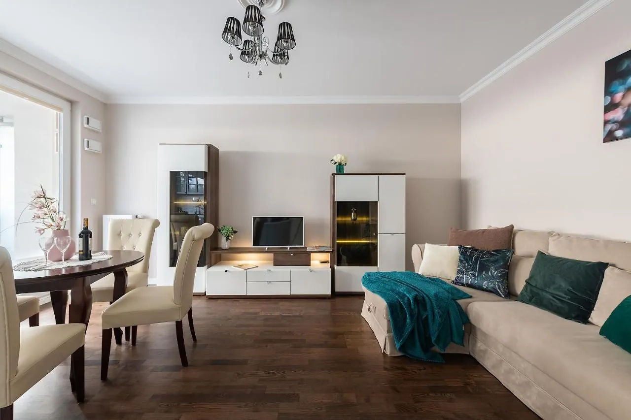 Kolska Serviced Apartments Warsaw