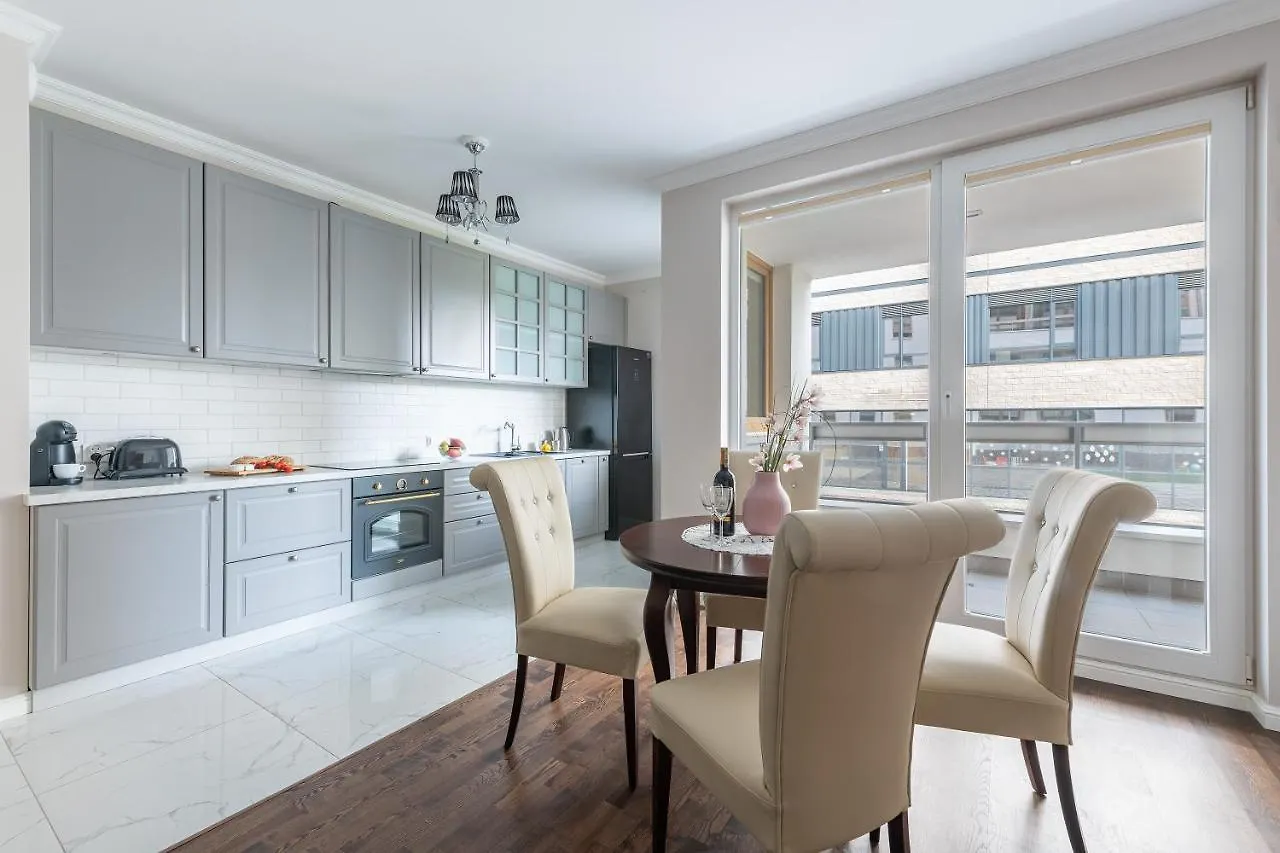 Kolska Serviced Apartments Warsaw